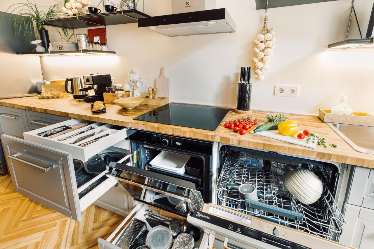 Elvis Apartment/11 Beds/6 Bedrooms/Riga Old Town Εξωτερικό φωτογραφία